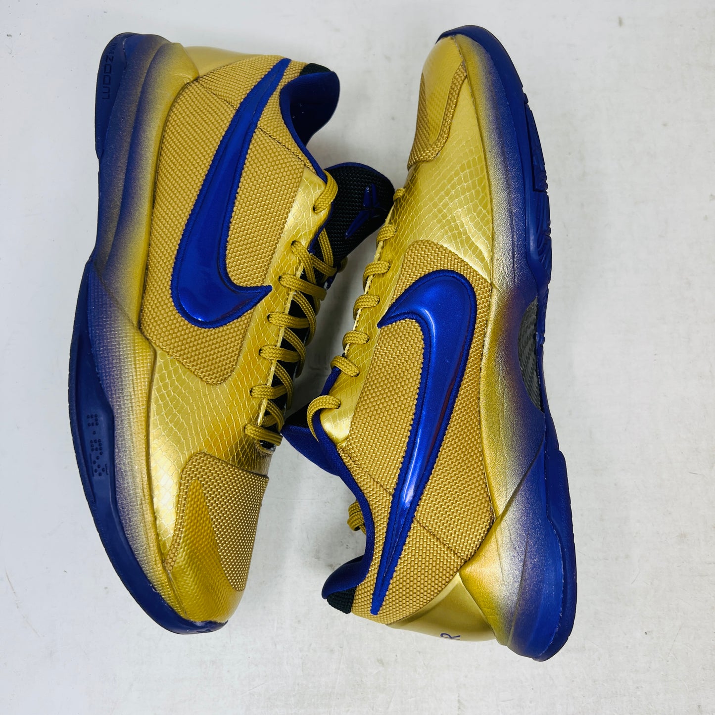 Nike Kobe 5 Protro Undefeated Hall of Fame
