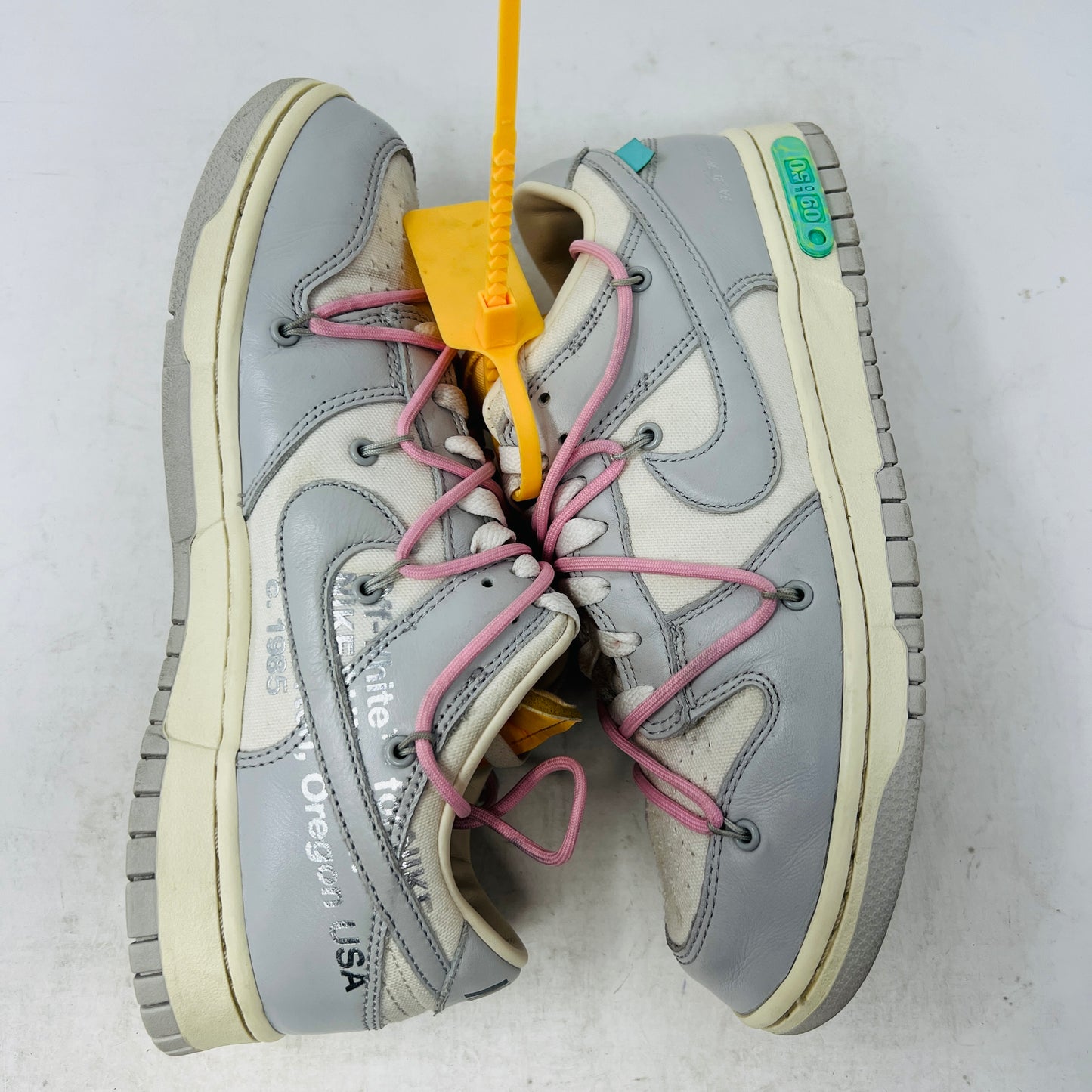 Nike Dunk Low Off-White Lot 9