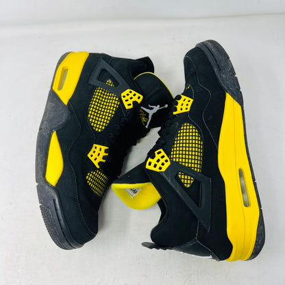 Jordan 4 Retro Thunder (2012)