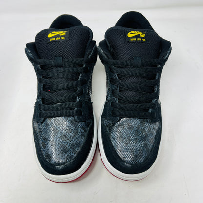 Nike SB Dunk Low Snake Eyes