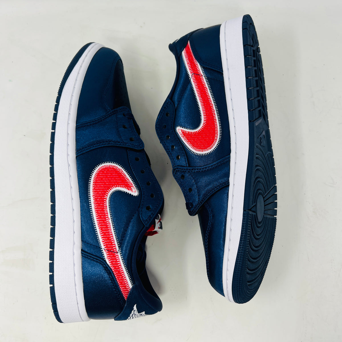 Jordan 1 Retro Low OG Howard University Bison