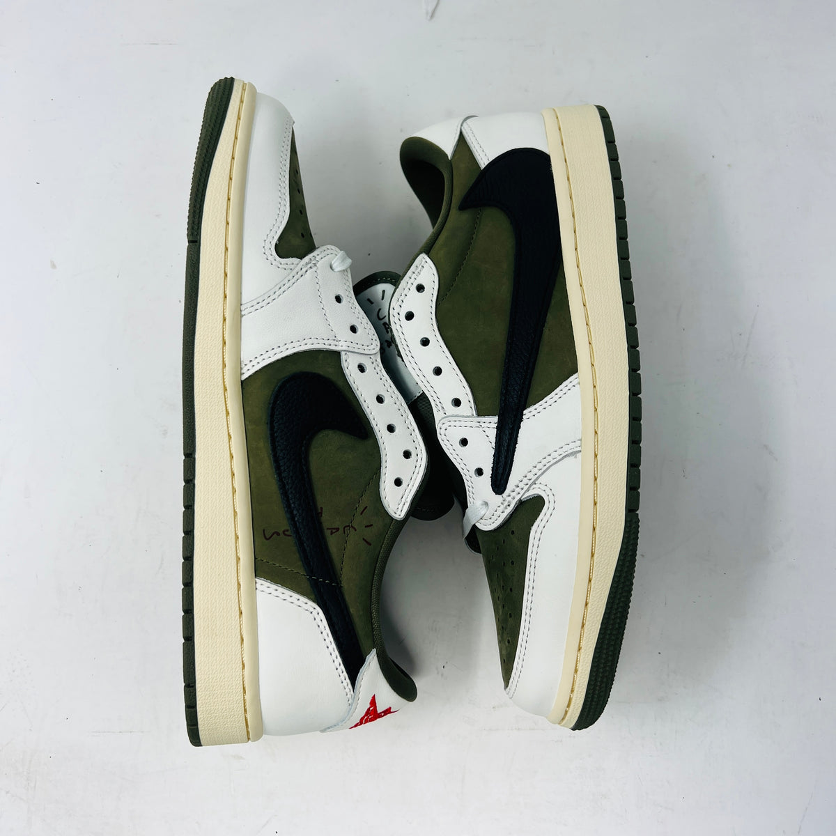 Jordan 1 Retro Low OG SP Travis Scott Medium Olive