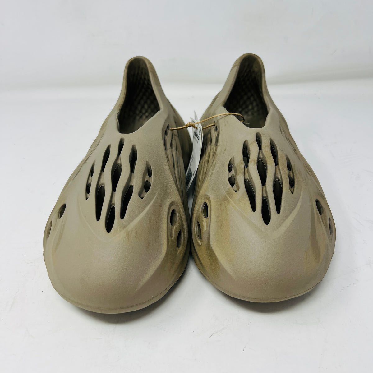 adidas Yeezy Foam RNNR Stone Sage