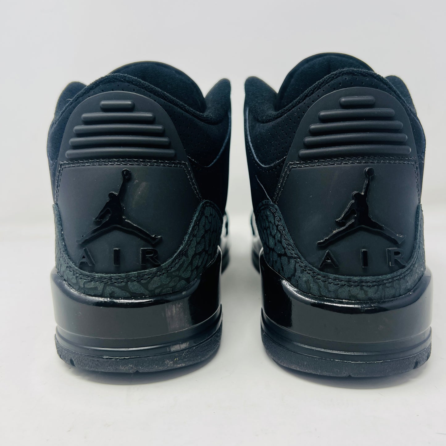 Jordan 3 Retro Black Cat (2025)
