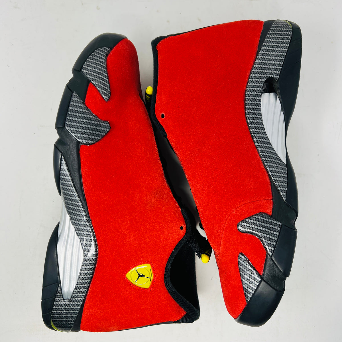 Jordan 14 Retro Ferrari (2025)