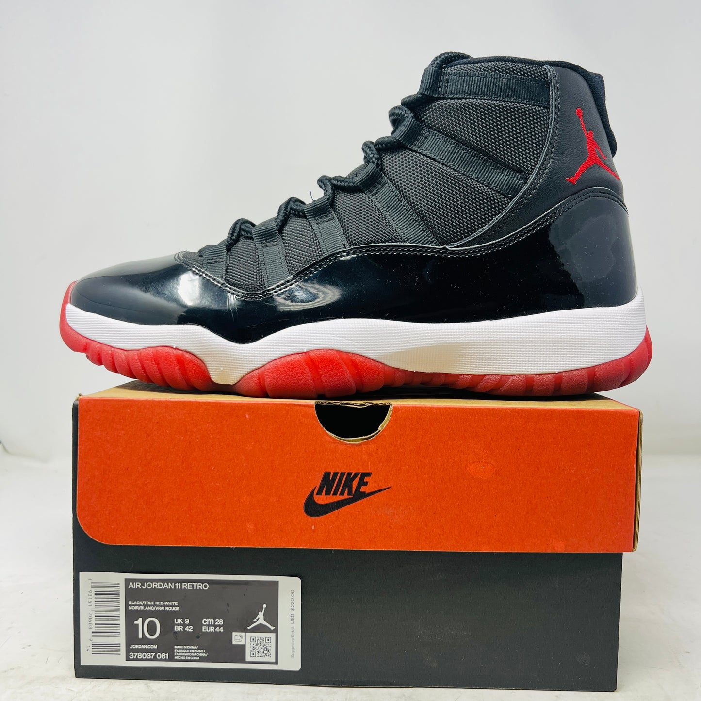 Jordan 11 Retro Playoffs Bred (2019)