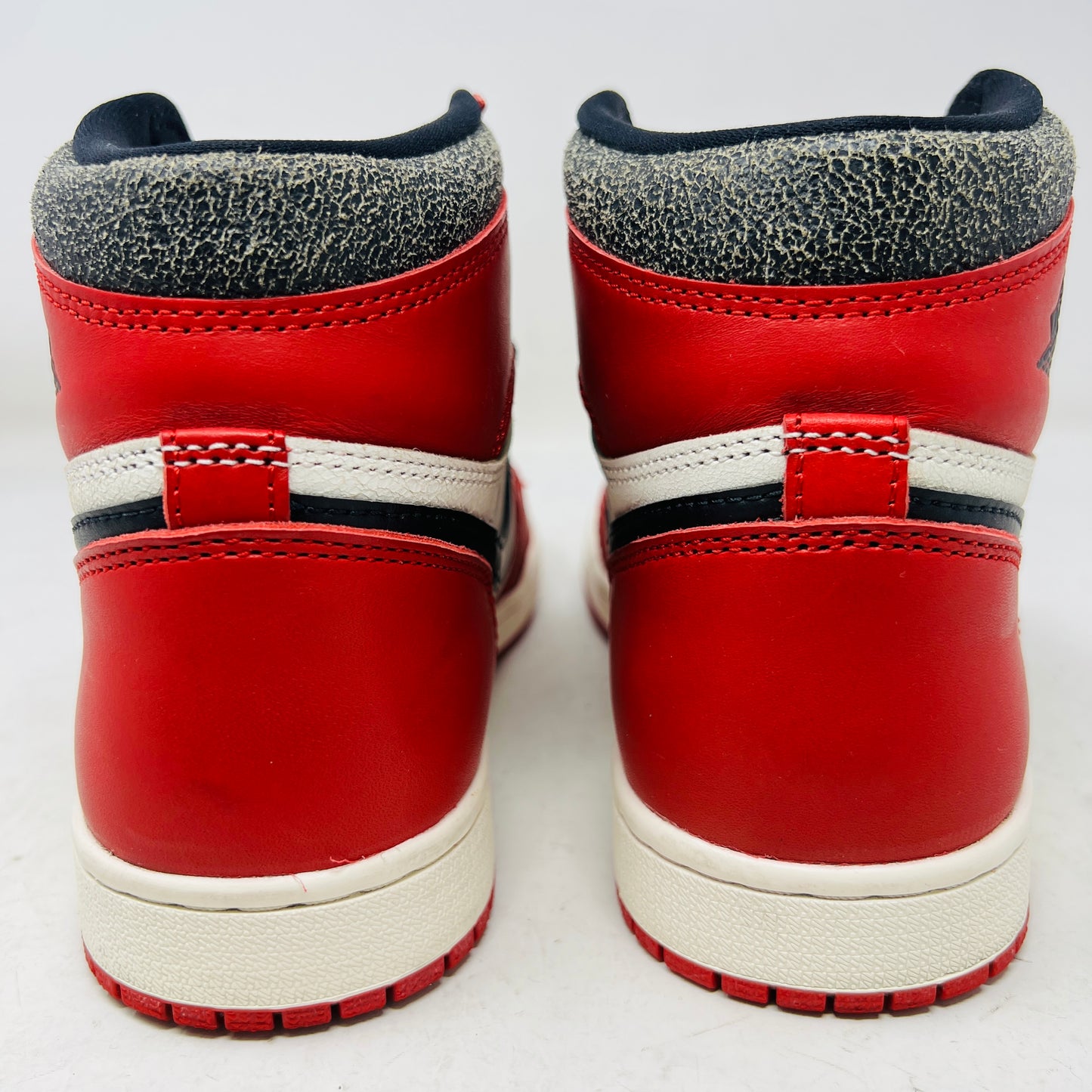 Jordan 1 Retro High OG Chicago Lost and Found