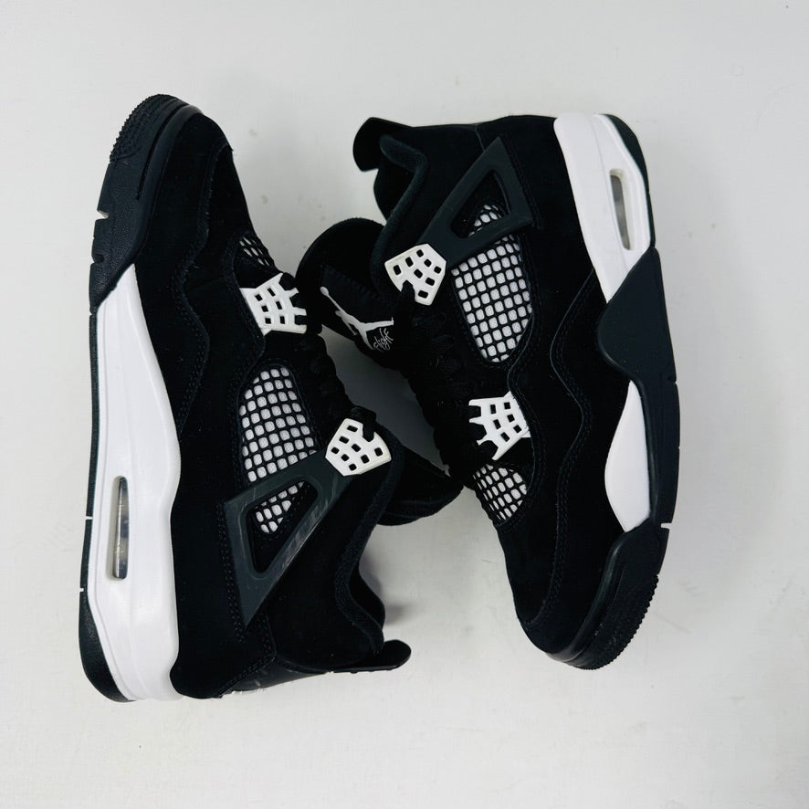 Jordan 4 Retro White Thunder