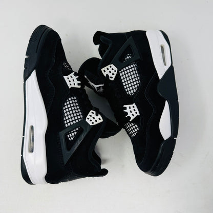 Jordan 4 Retro White Thunder