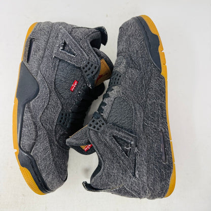 Jordan 4 Retro Levi's Black (Levi's Tag)