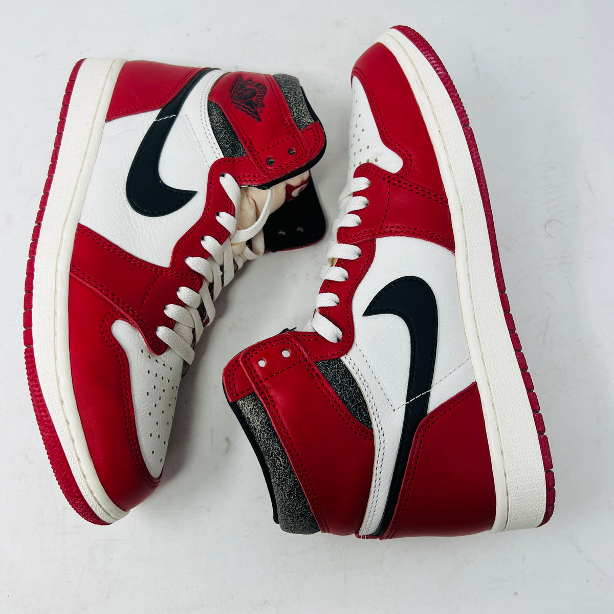 Jordan 1 Retro High OG Chicago Lost and Found