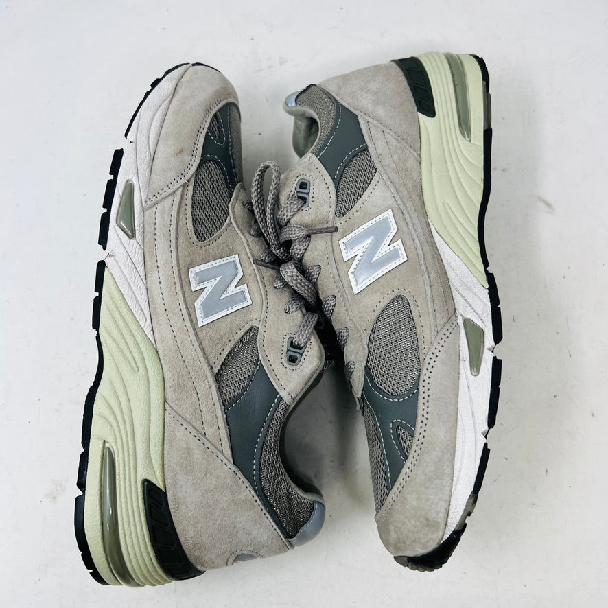 New Balance 991 MiUK Kith Grey