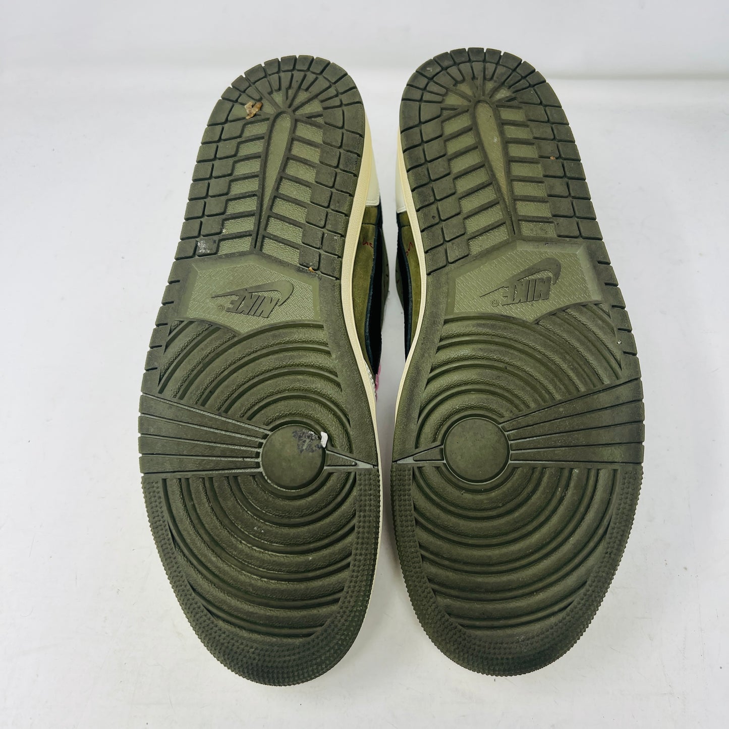 Jordan 1 Retro Low OG SP Travis Scott Medium Olive