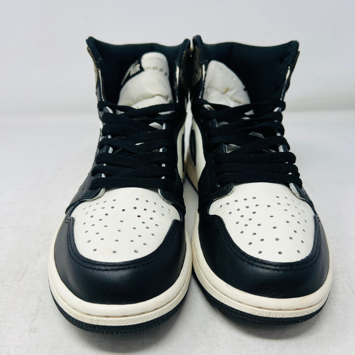 Jordan 1 Retro High Dark Mocha