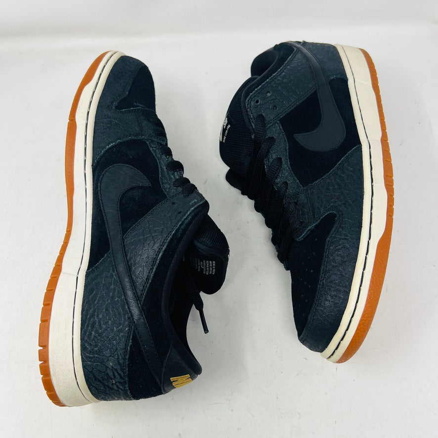Nike SB Dunk Low Nontourage