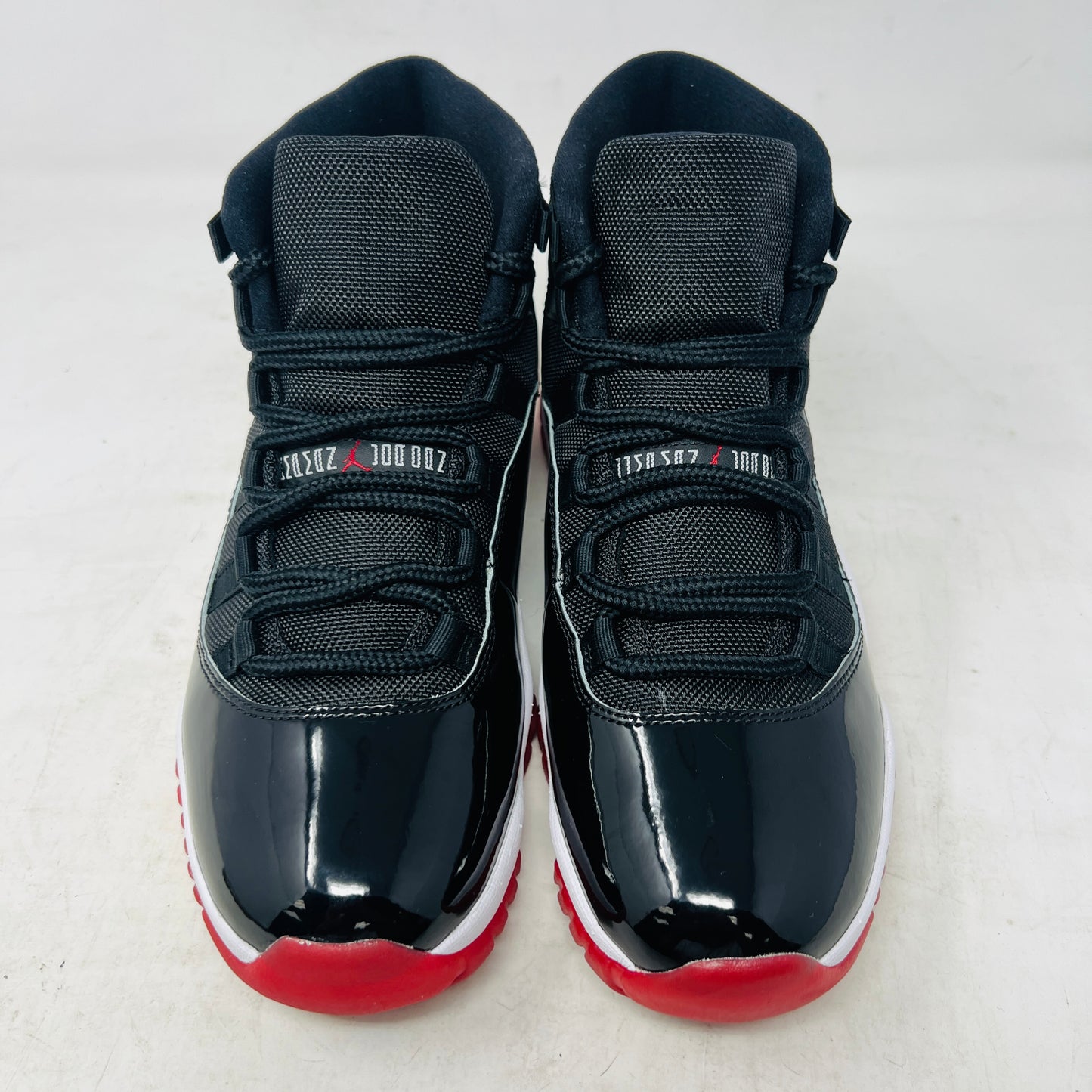 Jordan 11 Retro Playoffs Bred (2019)