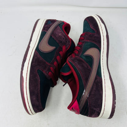 Nike SB Dunk Low Riot Skateshop