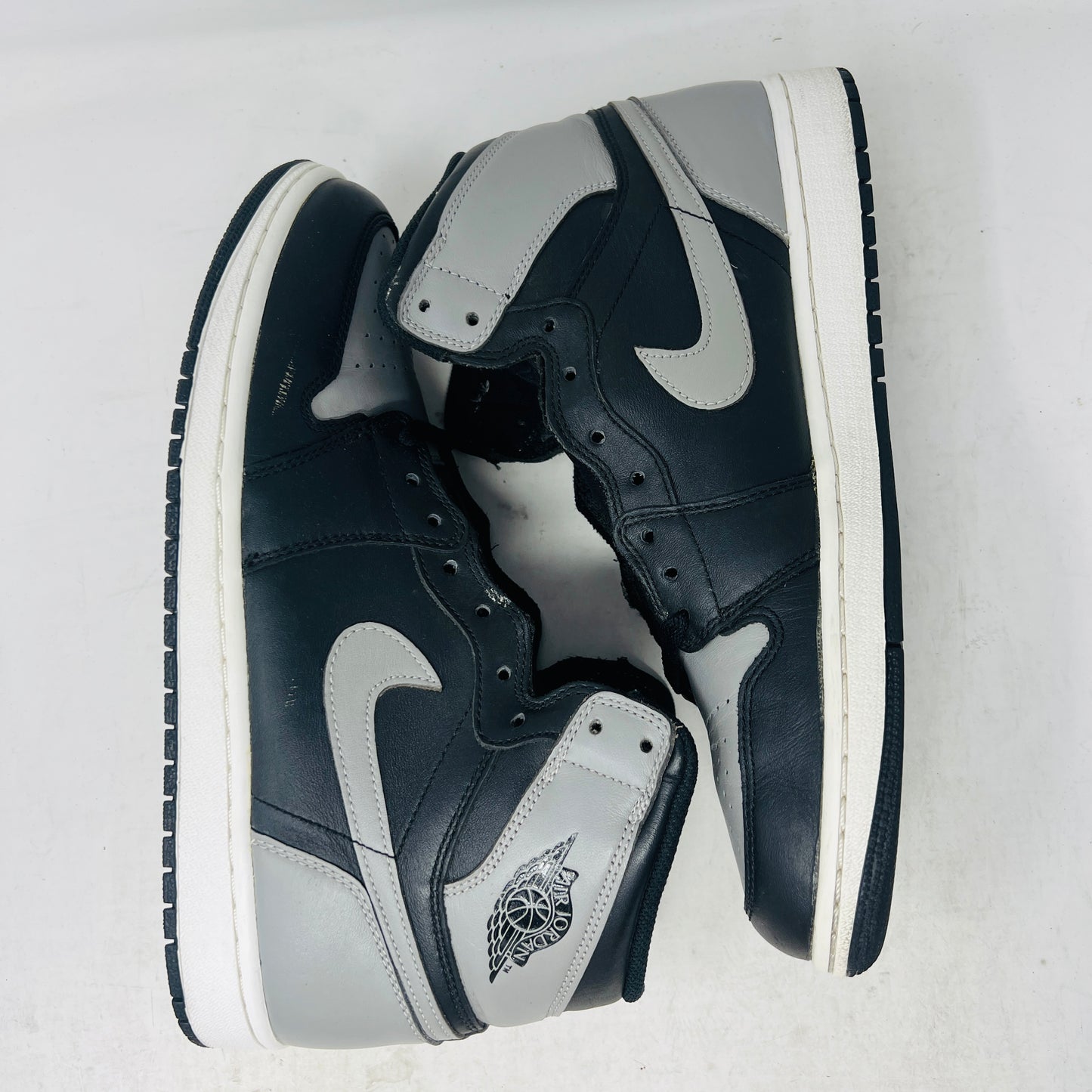 Jordan 1 Retro Shadow (2013)