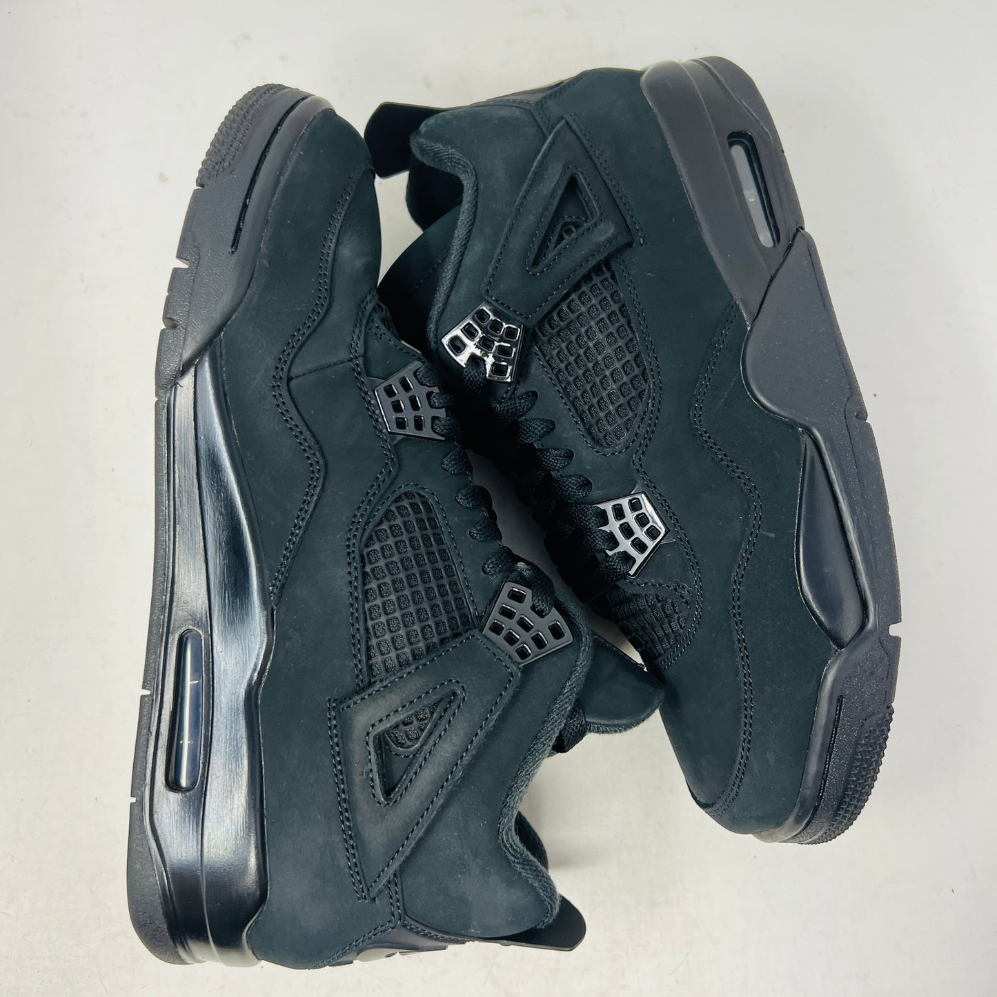 Jordan 4 Retro Black Cat (2025)