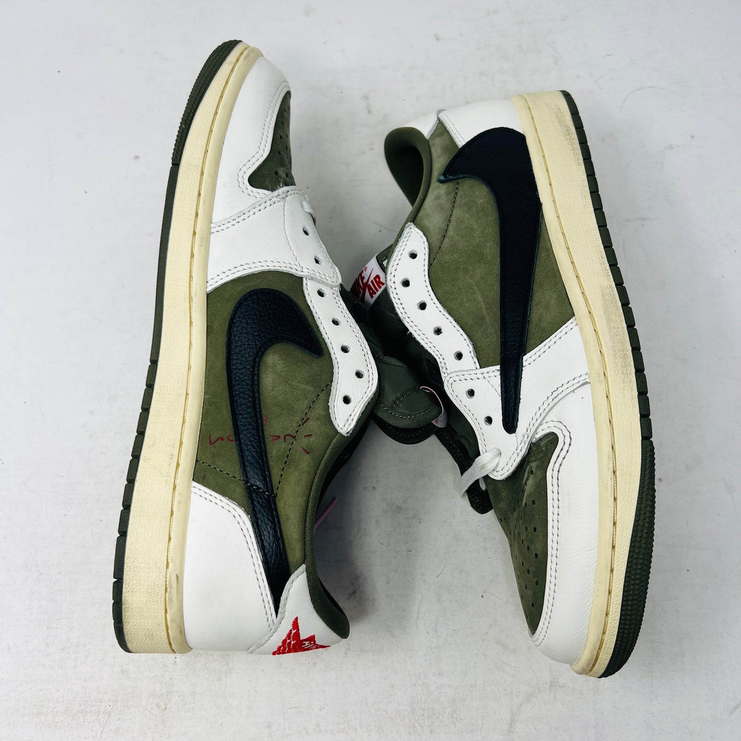 Jordan 1 Retro Low OG SP Travis Scott Medium Olive
