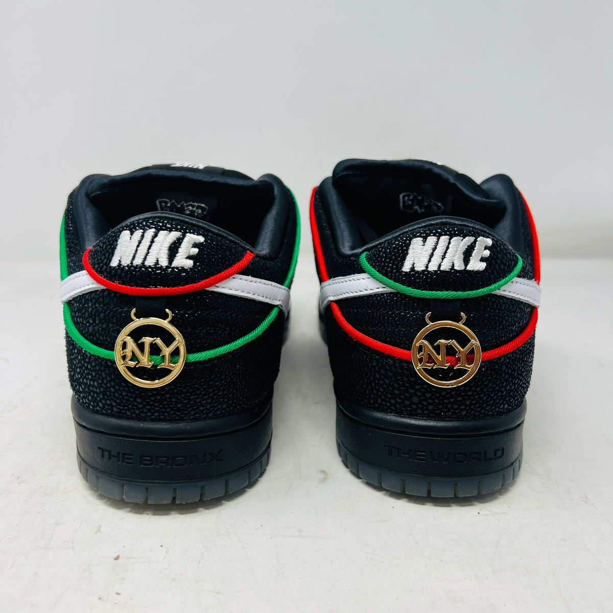 Nike SB Dunk Low Bronx Girls Skate