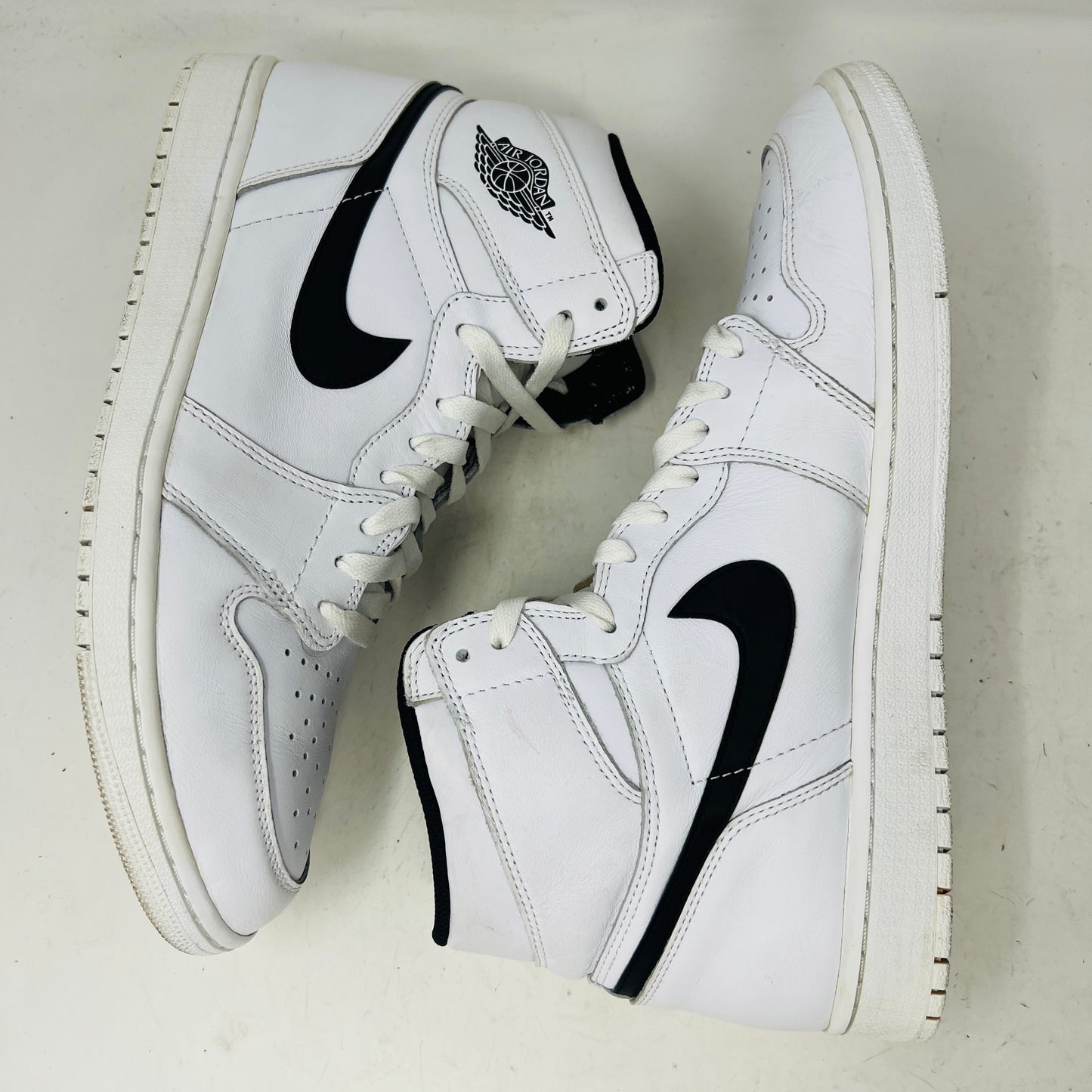 Jordan 1 Retro Yin Yang White