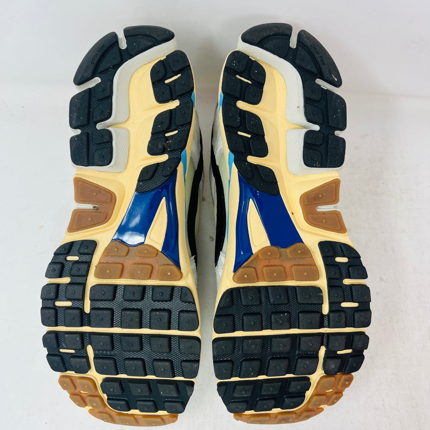 Nike Zoom Vomero 5 Designed by Japan (Women's)