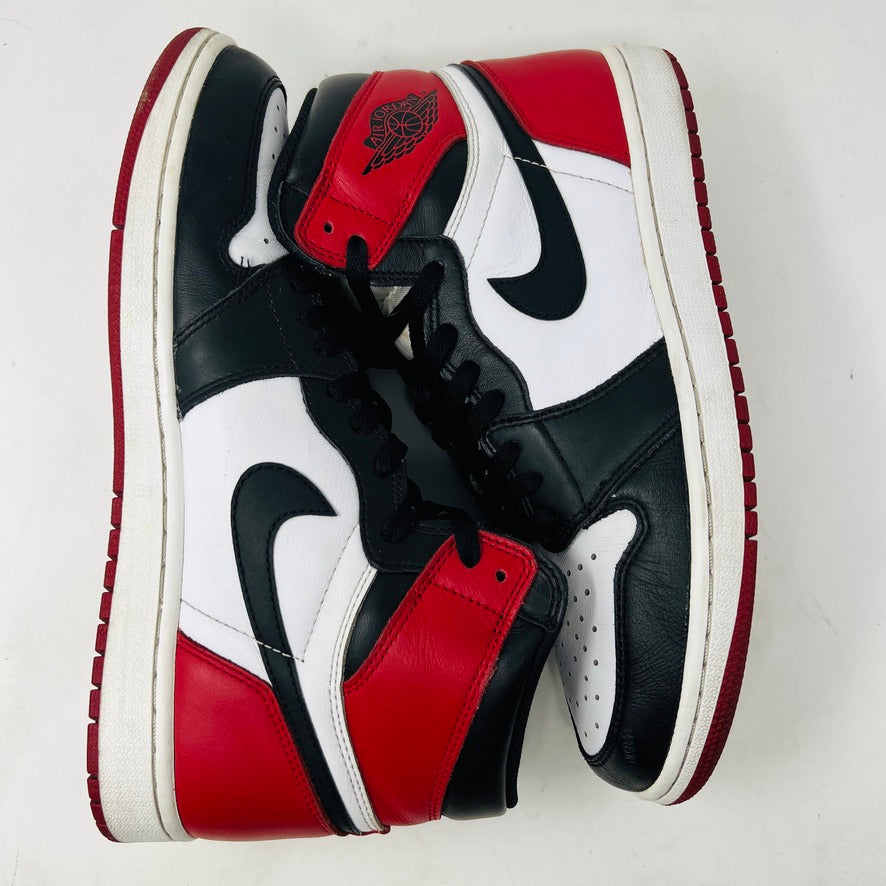 Jordan 1 Retro Black Toe (2016)