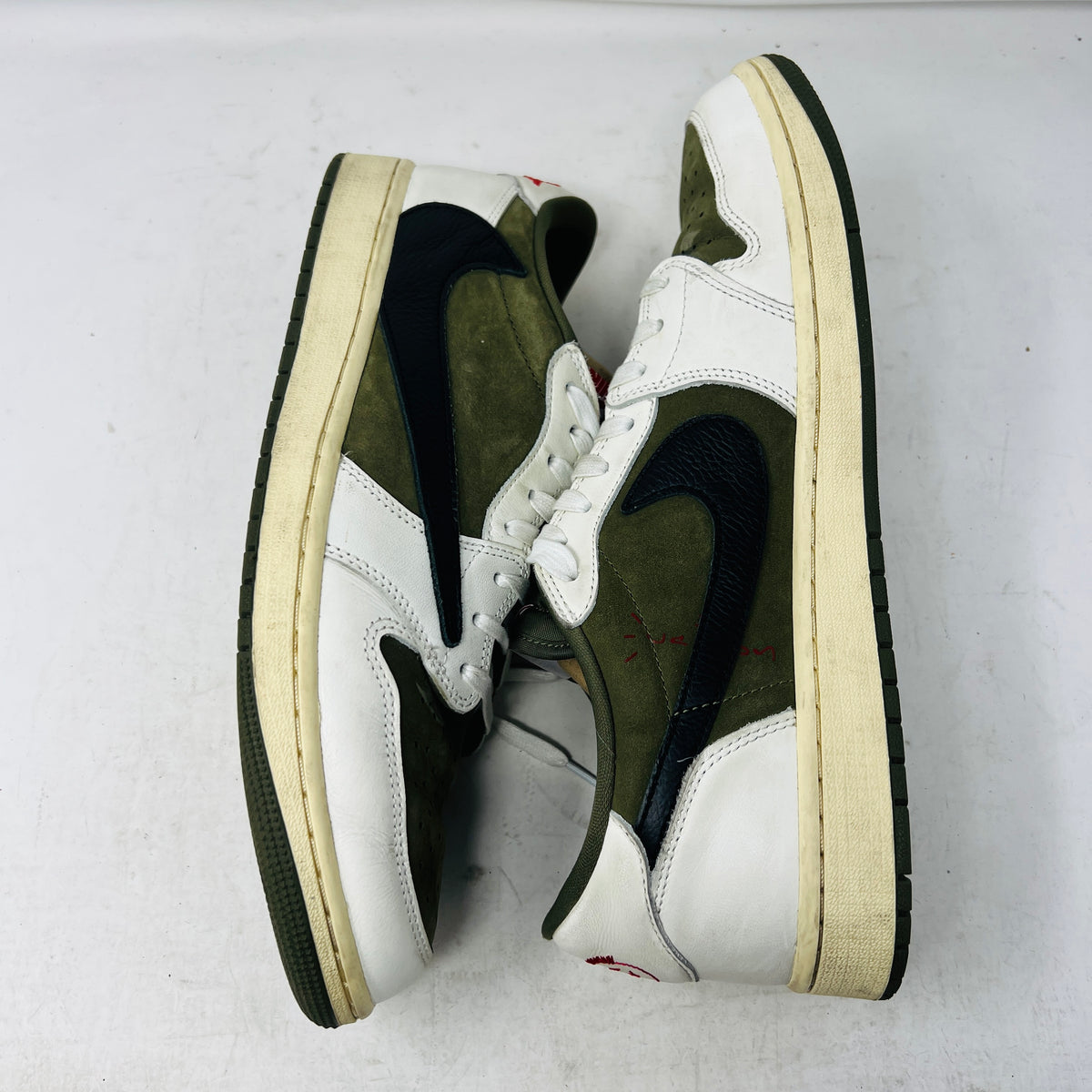 Jordan 1 Retro Low OG SP Travis Scott Medium Olive