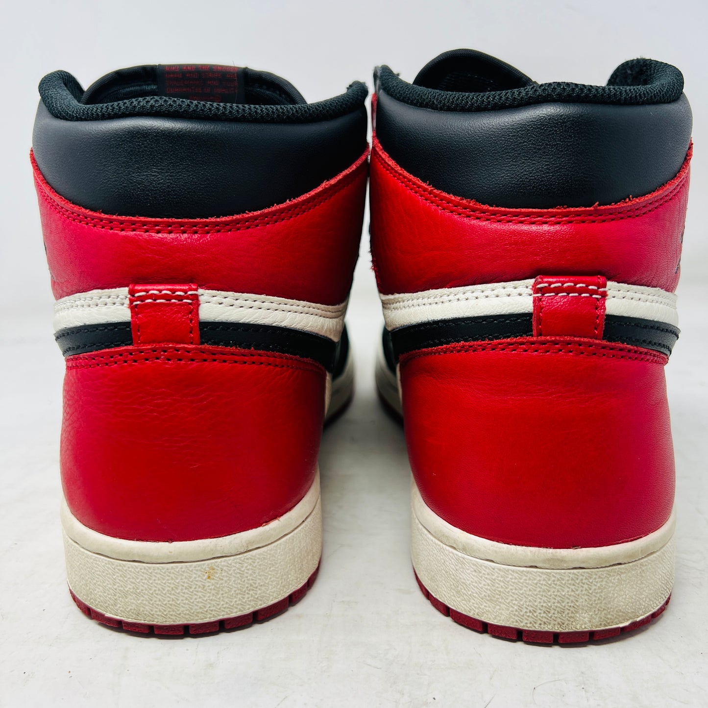 Jordan 1 Retro High Bred Toe