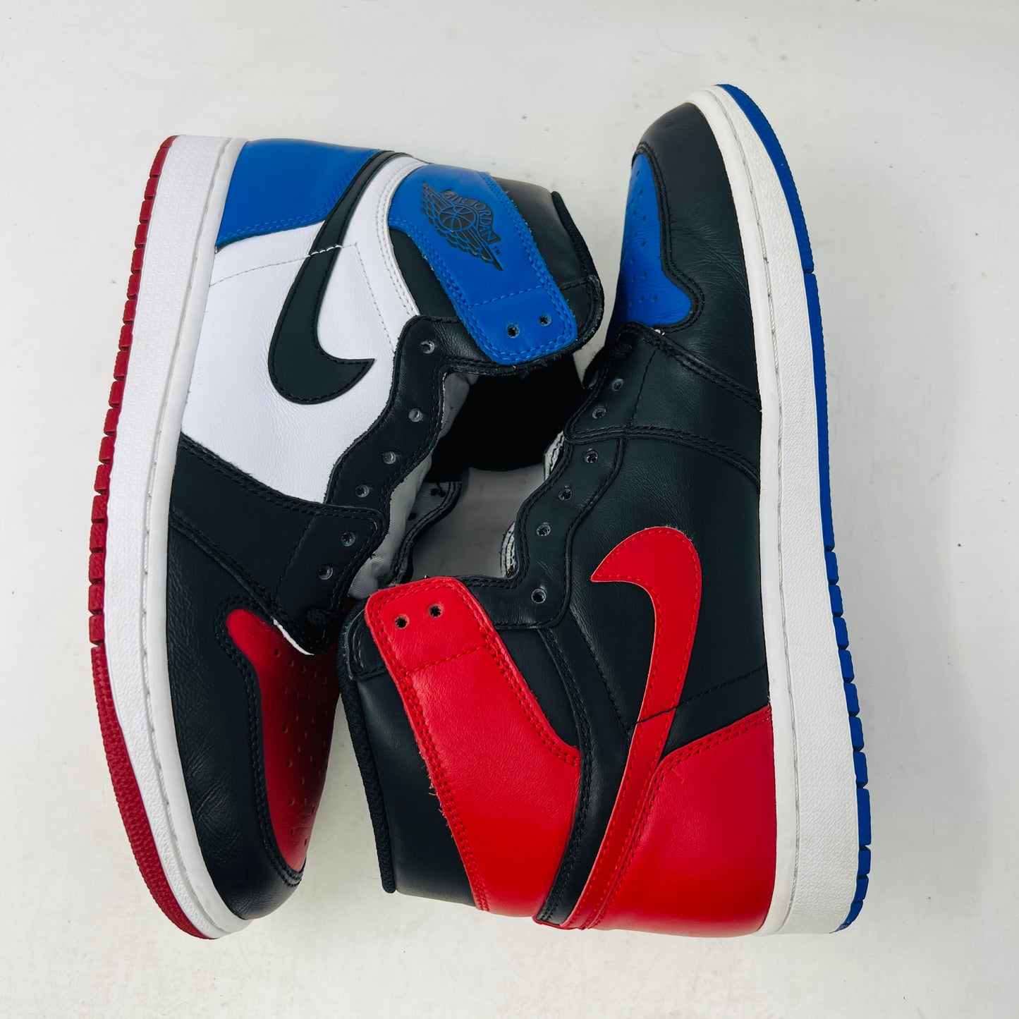 Jordan 1 Retro Top 3