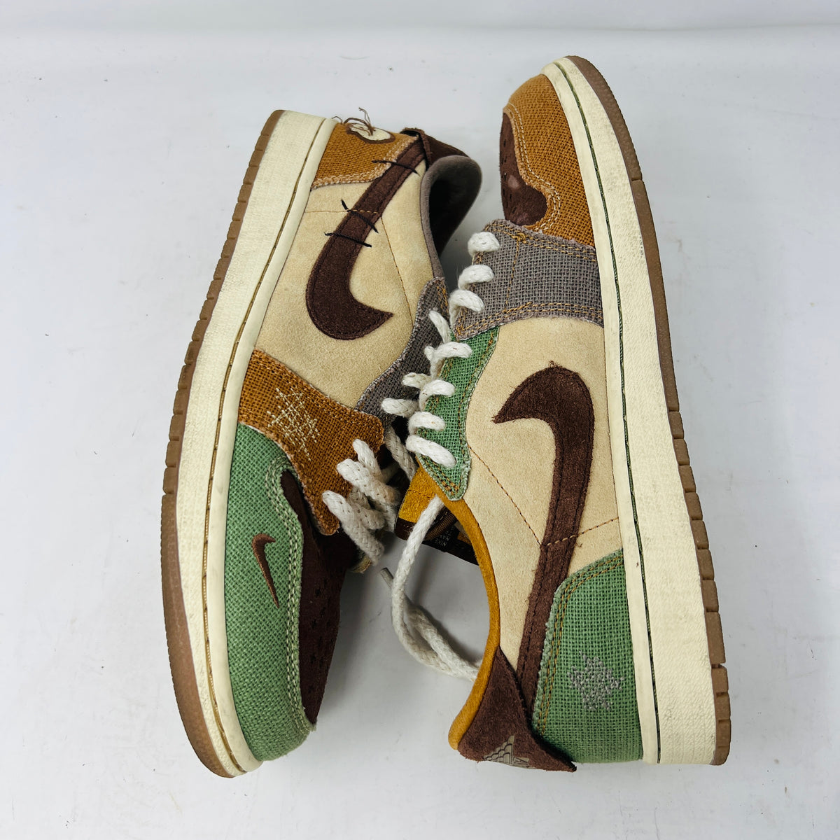 Jordan 1 Retro Low OG Zion Williamson Voodoo