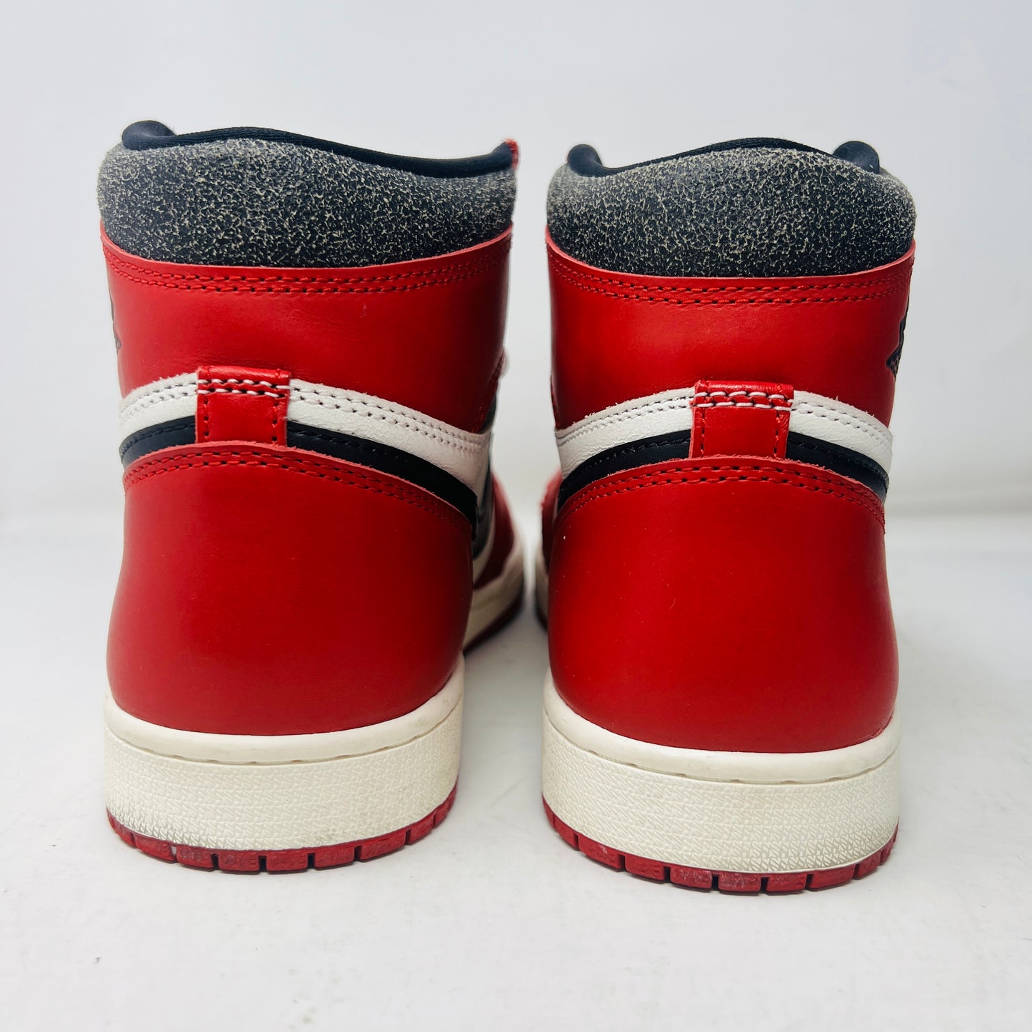 Jordan 1 Retro High OG Chicago Lost and Found