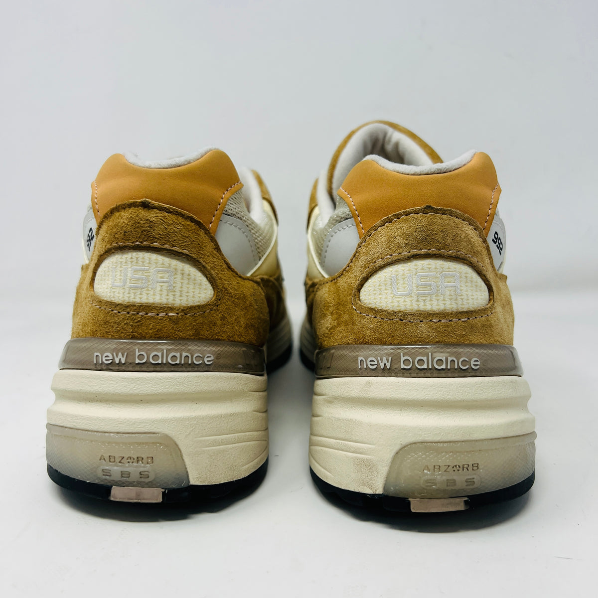 New Balance 992 MiUSA Sweet Caramel