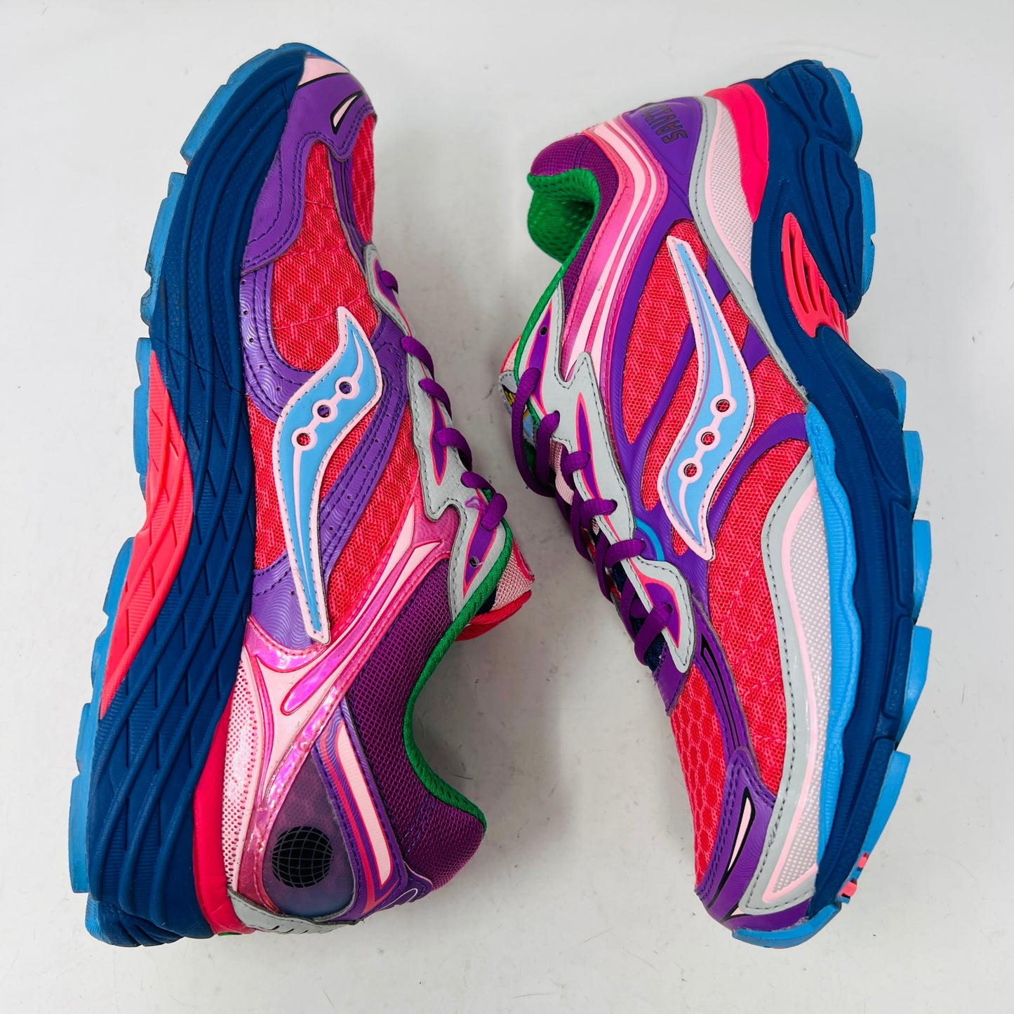 Saucony ProGrid Omni 9 Jae Tips To Do List Pink