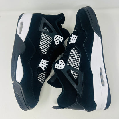 Jordan 4 Retro White Thunder