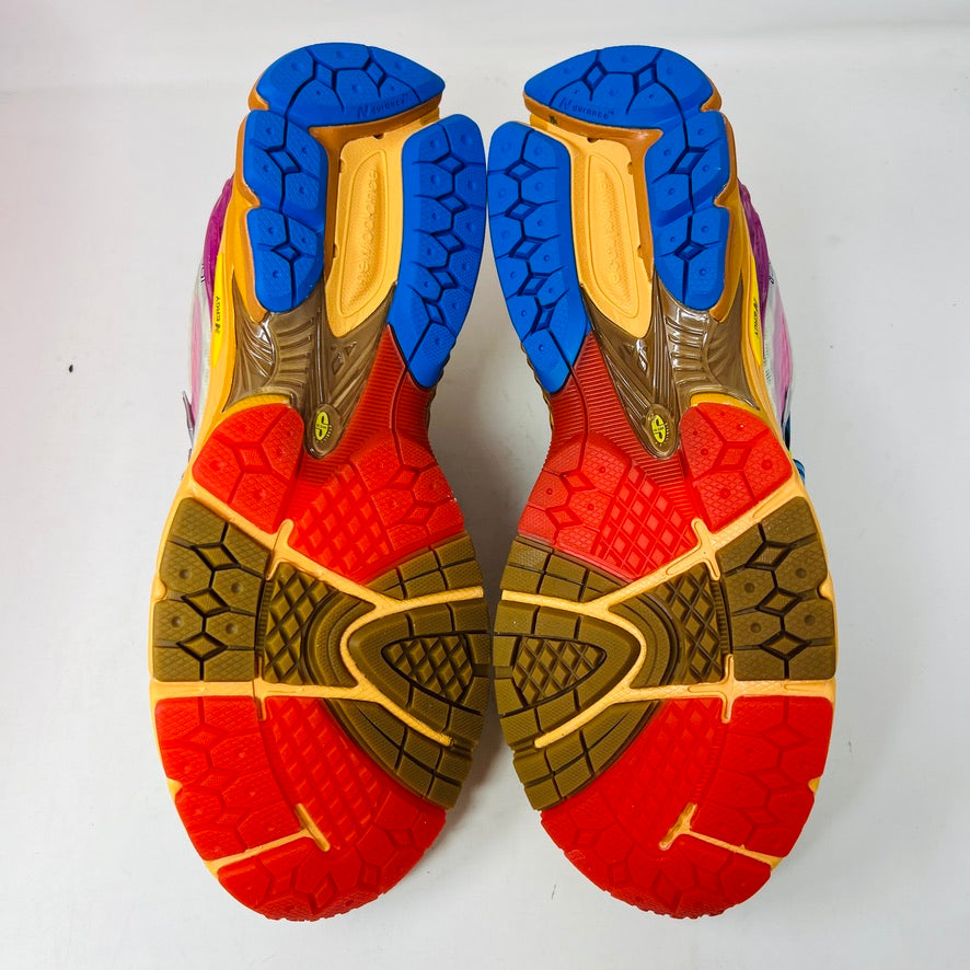 The New Balance 1906R Action Bronson Rosewater sneakers feature white mesh uppers, pink tongues with Baklava, neon green laces, blue accents, and orange midsoles. In BRAND NEW condition, theyre straight from the box.