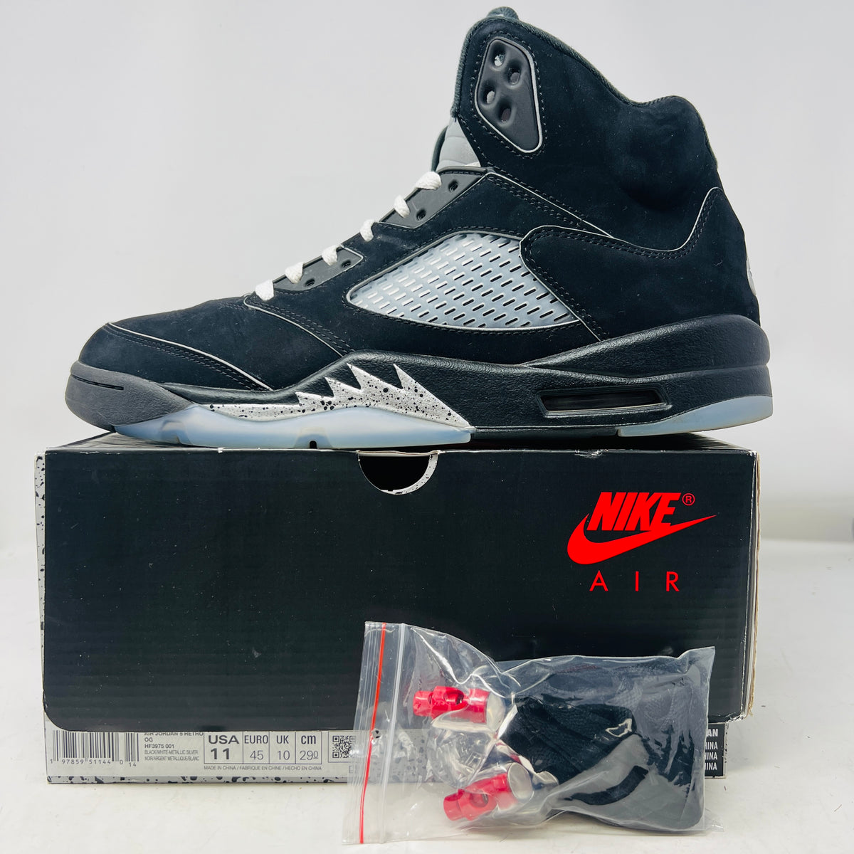 Jordan 5 Retro OG Black Metallic Reimagined