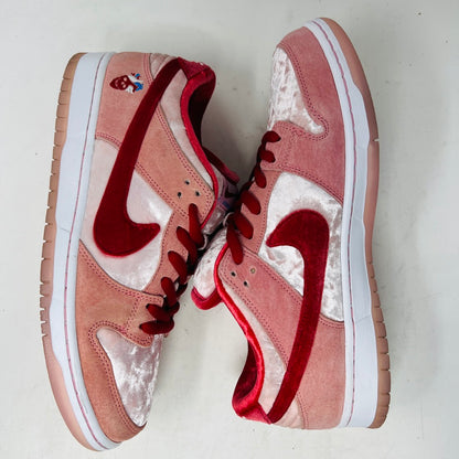 Nike SB Dunk Low StrangeLove Skateboards