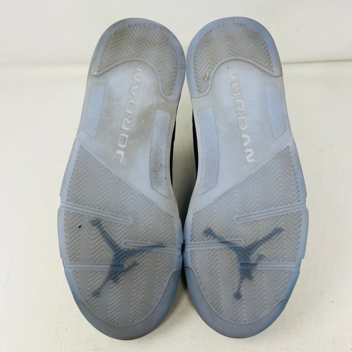 Jordan 5 Retro Wolf Grey (2026)