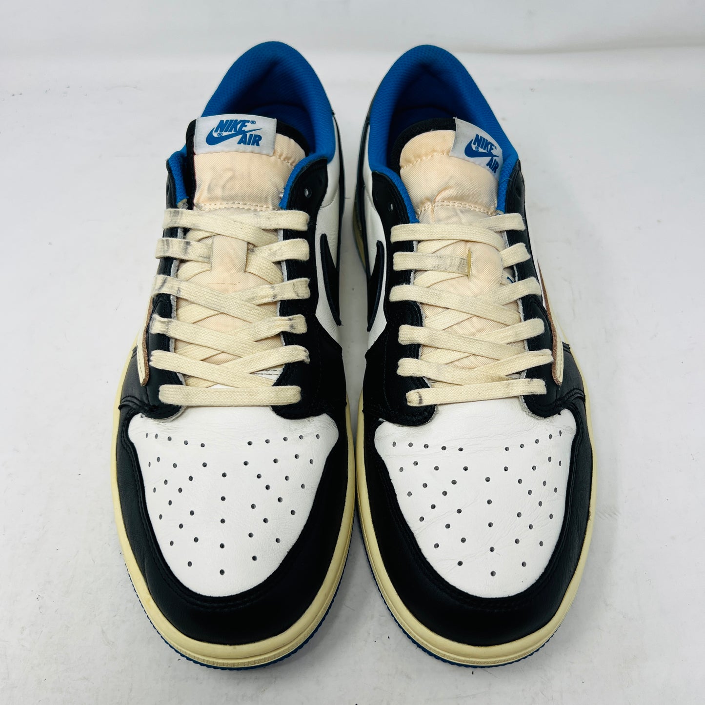 Jordan 1 Retro Low OG SP Fragment x Travis Scott