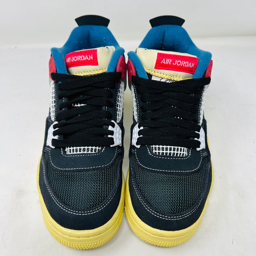 Jordan 4 Retro Union Off Noir sneaker with yellow sole, black upper, and multicolor details, no box, condition 9/10, 2020 release.