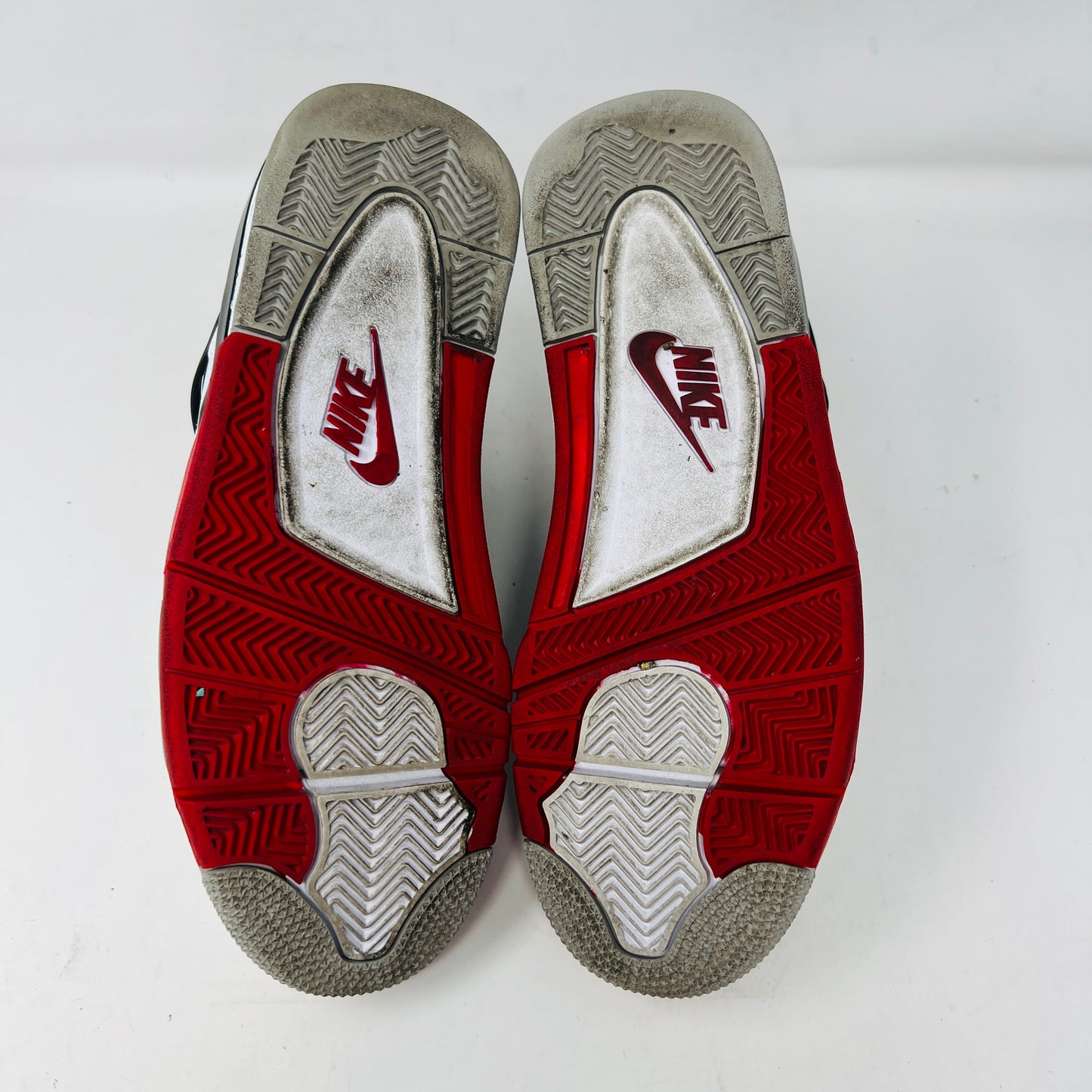 Jordan 4 Retro Fire Red (2020)