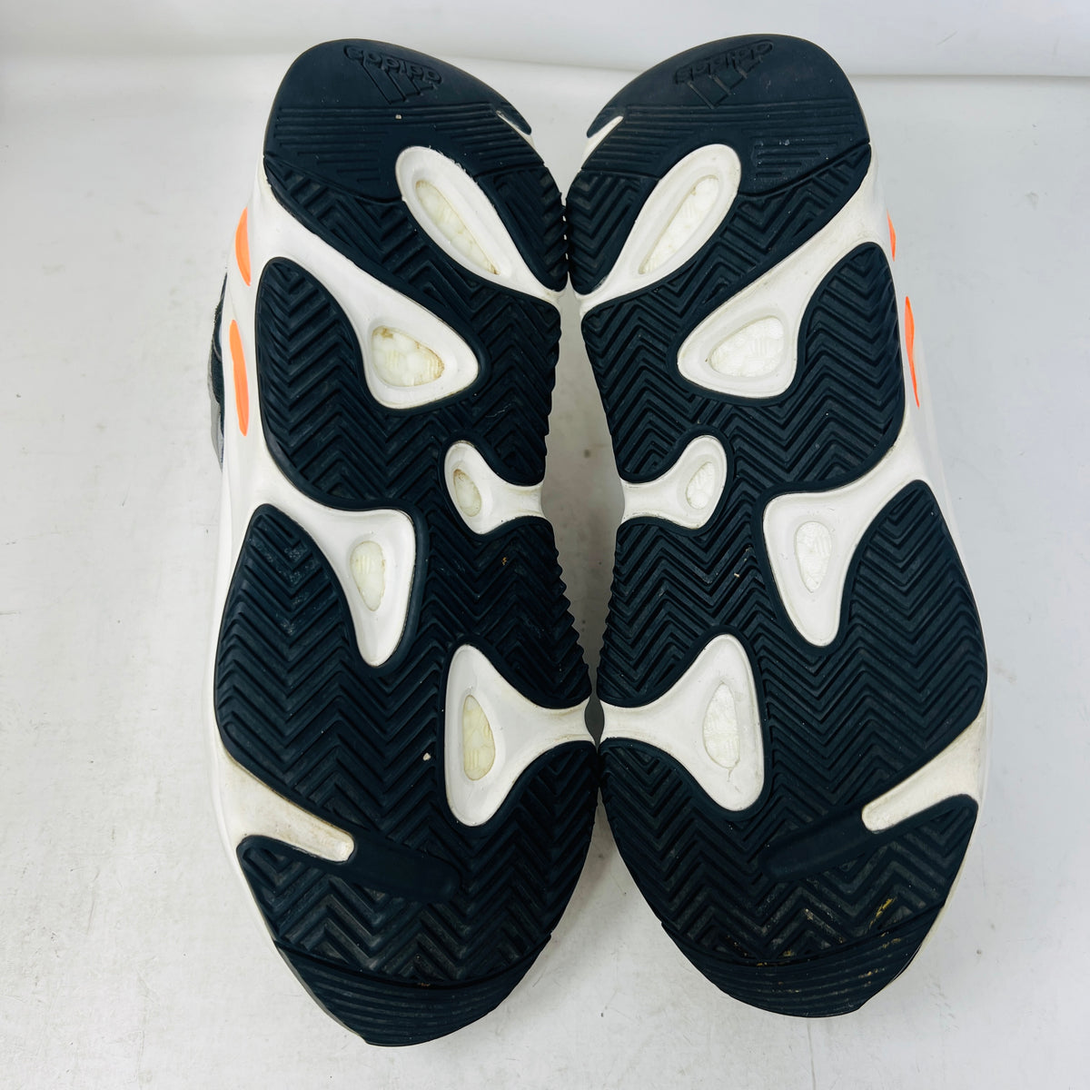 adidas Yeezy Boost 700 Wave Runner