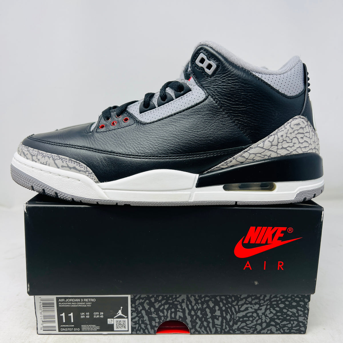 Jordan 3 Retro OG Black Cement (2024)