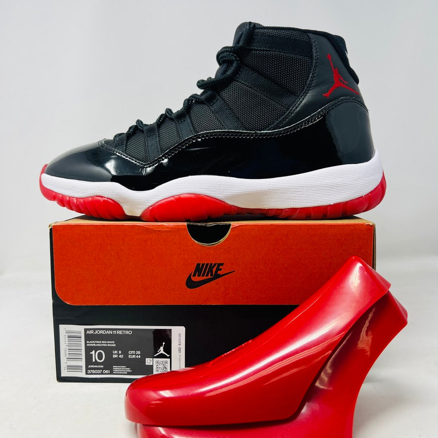 Jordan 11 Retro Playoffs Bred (2019)