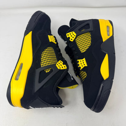 Jordan 4 Retro Thunder (2023)