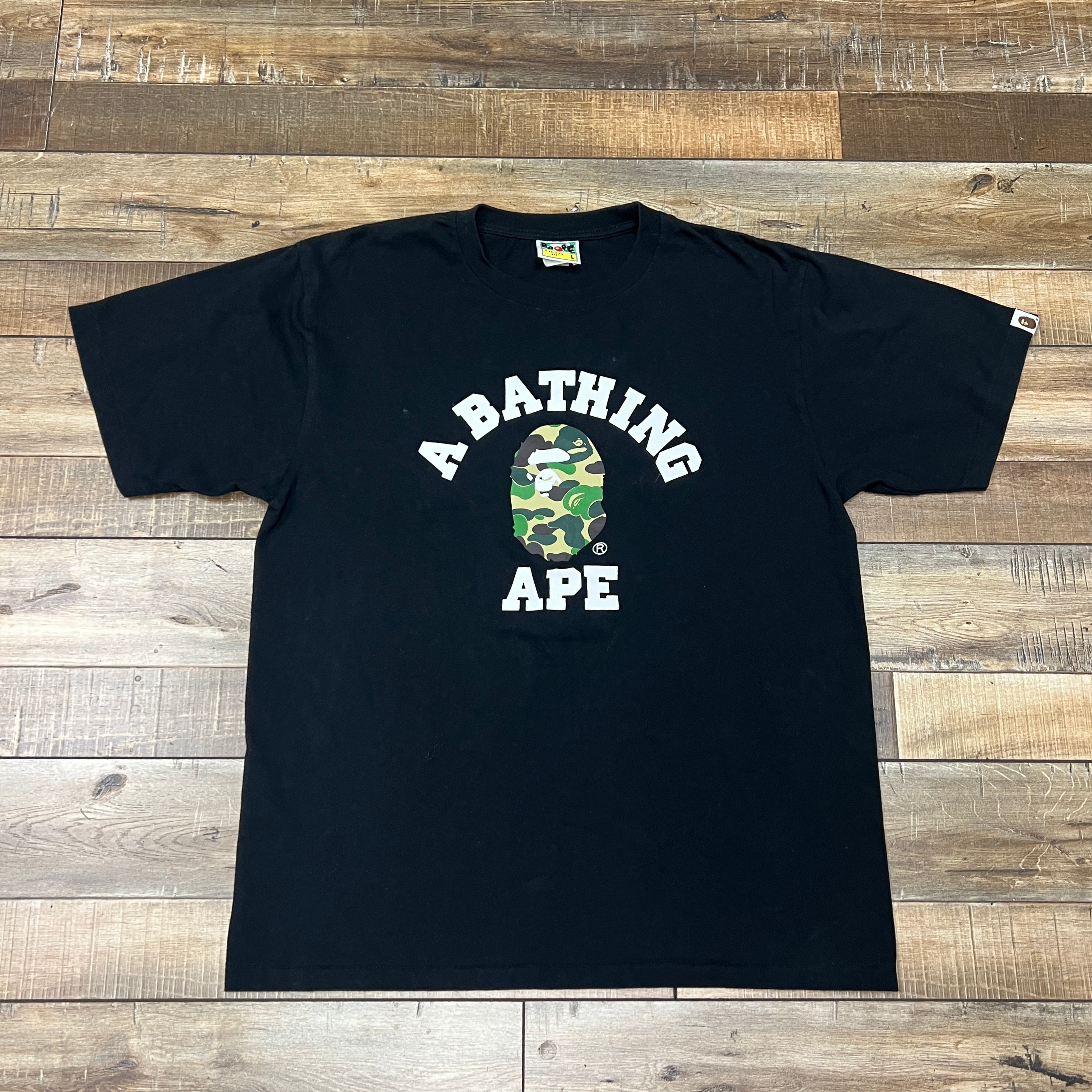 Stüssy World Tour Tee Iconic City Graphics – Holy Ground