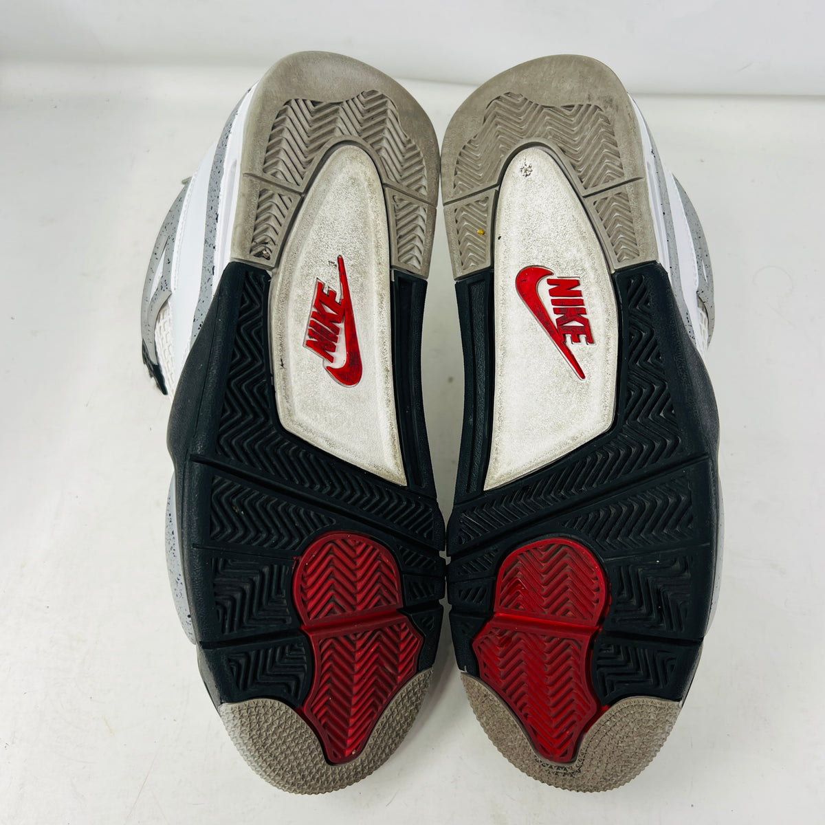 Jordan 4 Retro White Cement (2025)