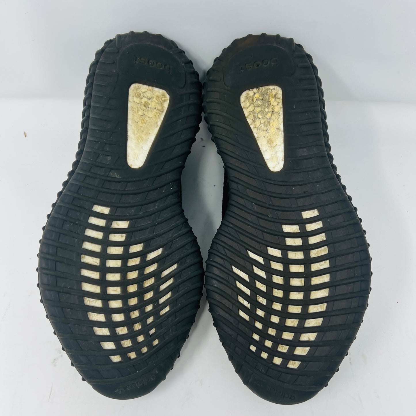 adidas Yeezy Boost 350 V2 Black Red